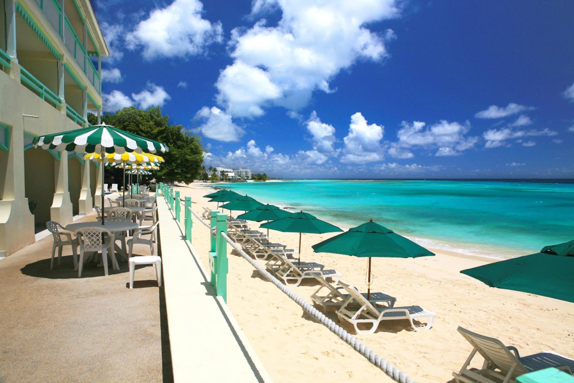 Coral Mist Beach Hotel Бриджтаун Экстерьер фото